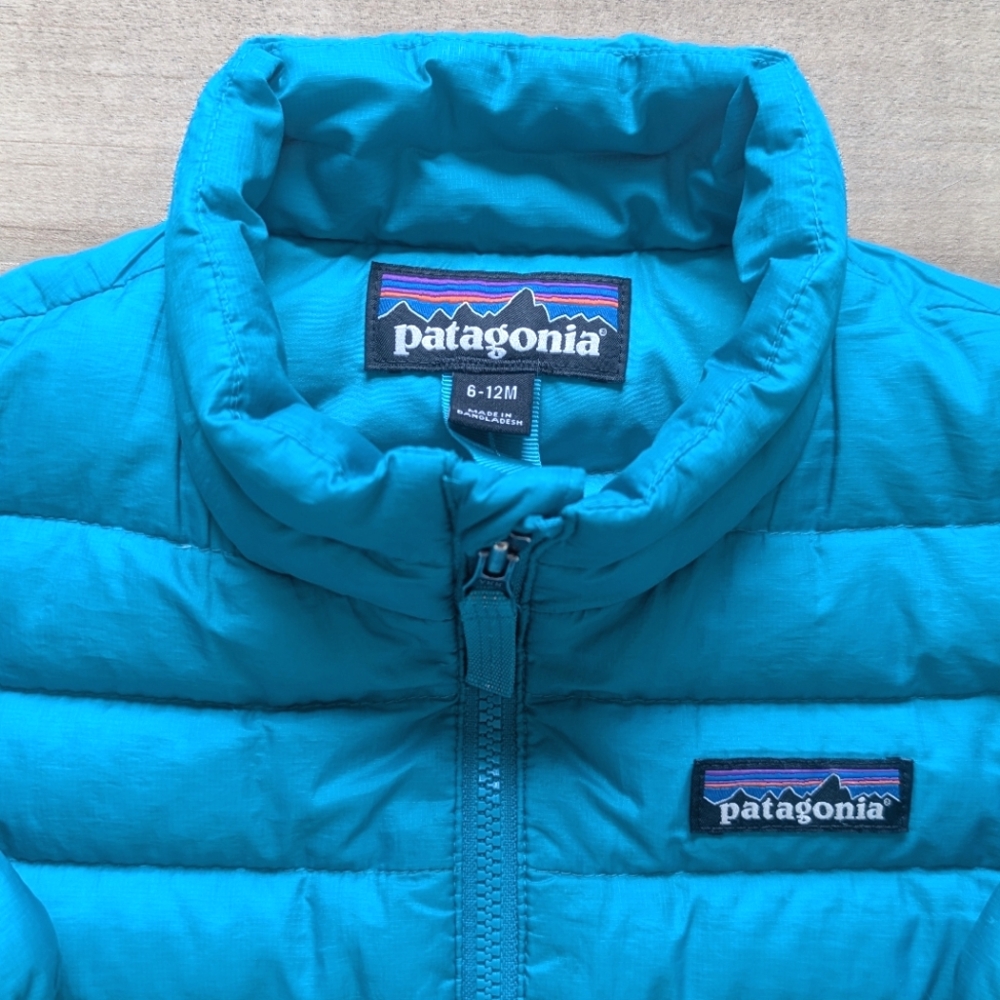 Patagonia Baby Down Sweater in Turquoise - Size 6-12M - Picture 3 of 8